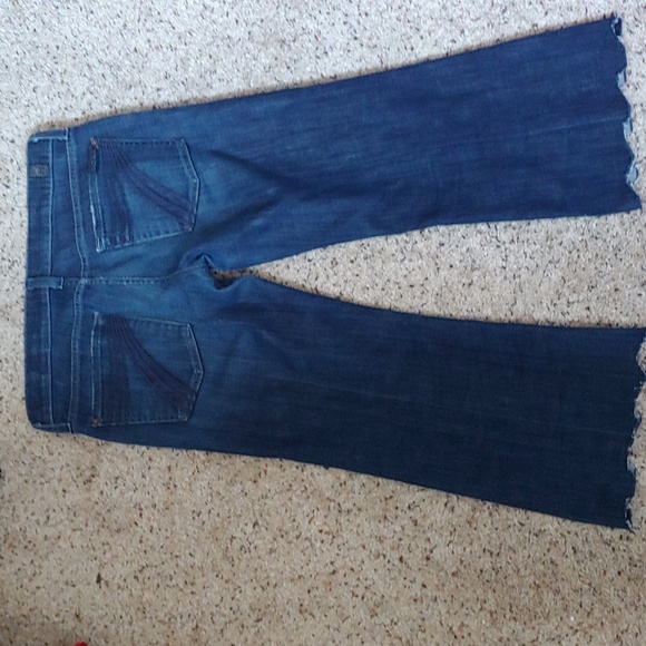 7 FOR ALL MANKIND DOJO CUT OFF INTO CROP JEANS SZ 28 CUTE - Picture 6 of 11